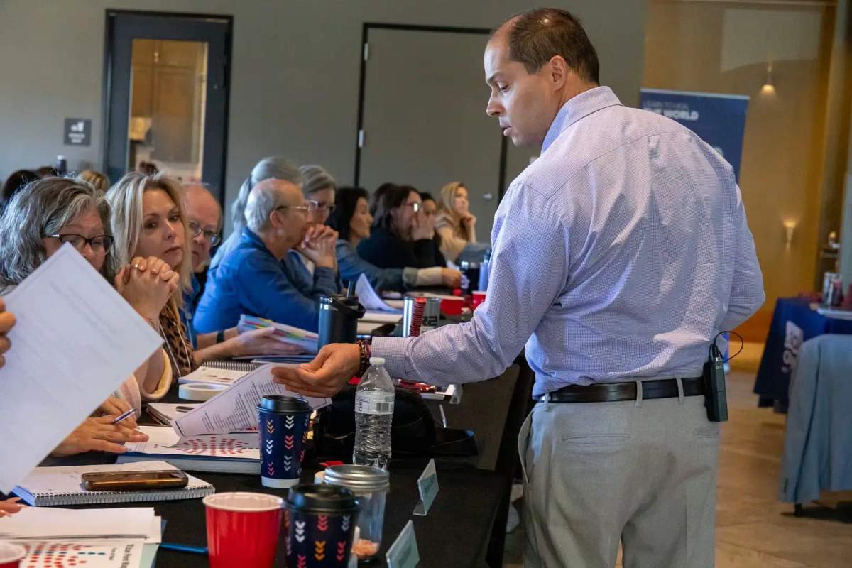 Biomagnetism course overview and module learning dashboard